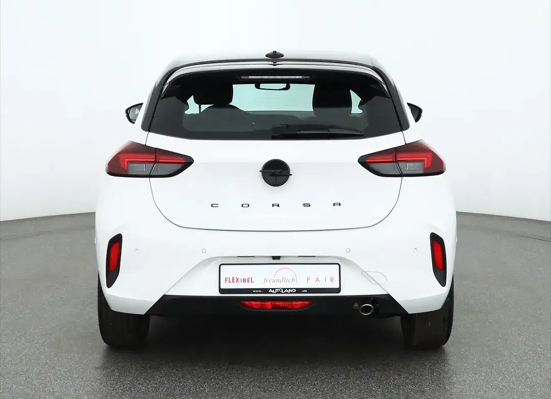 Opel Corsa - Thumbnail 3