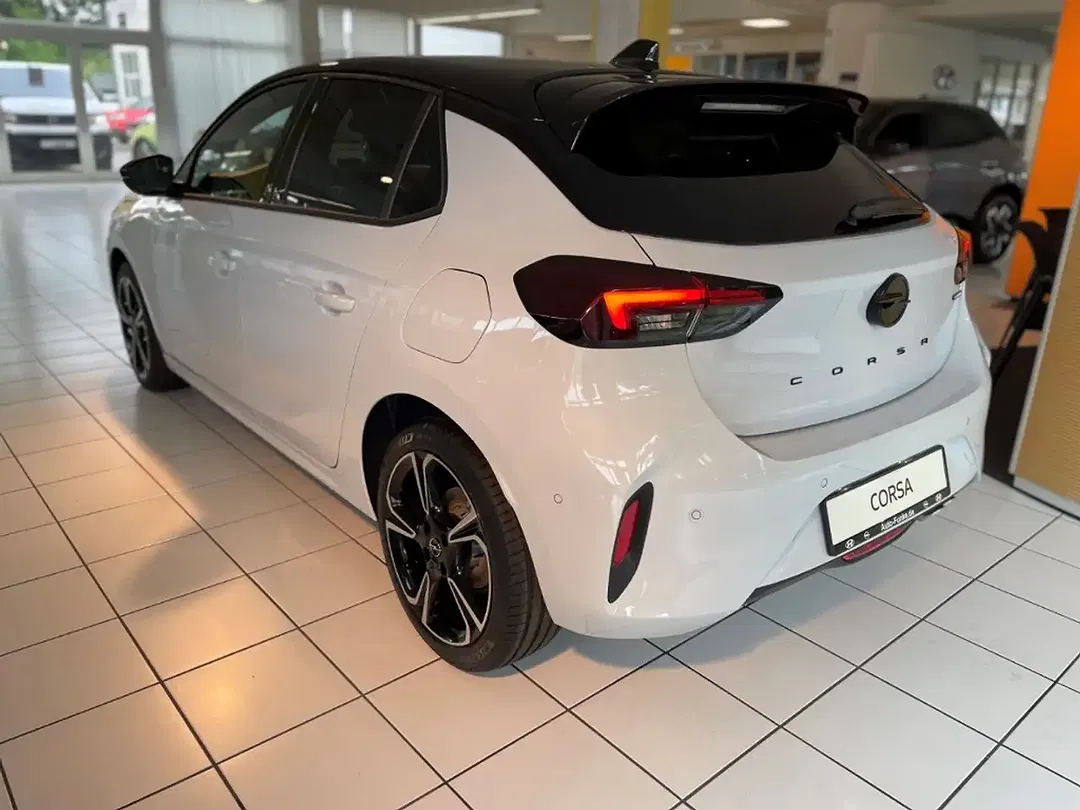Opel Corsa - Thumbnail 6