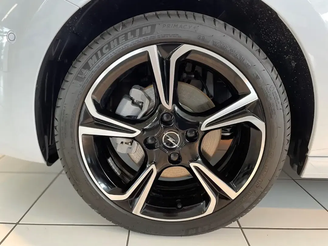 Opel Corsa - Thumbnail 7