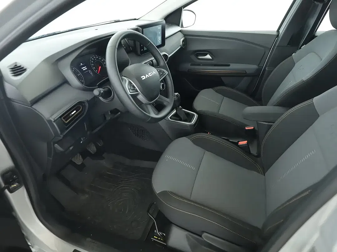 Dacia Sandero - Thumbnail 6