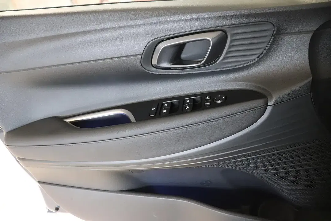 Hyundai i20 - Thumbnail 14