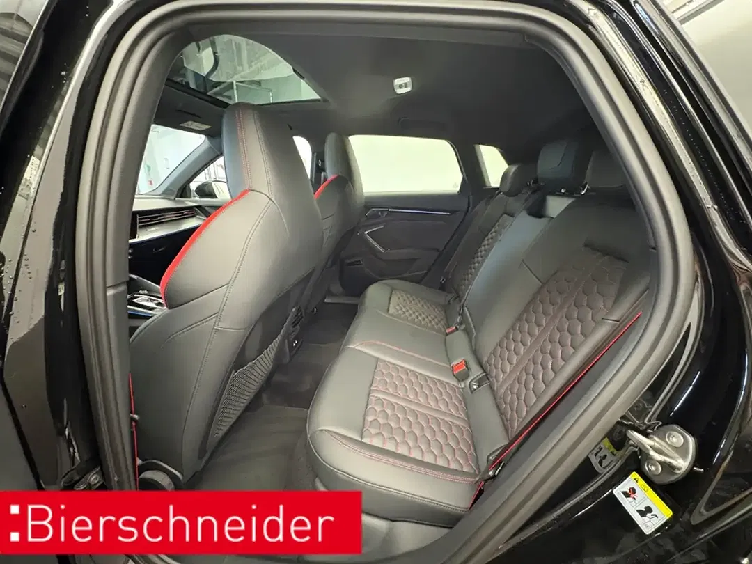 Audi RS3 - Thumbnail 8