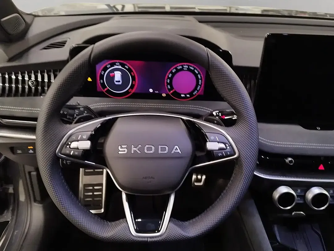 Skoda Superb - Thumbnail 11