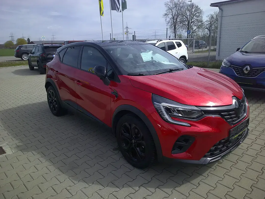 Renault Captur - Thumbnail 2