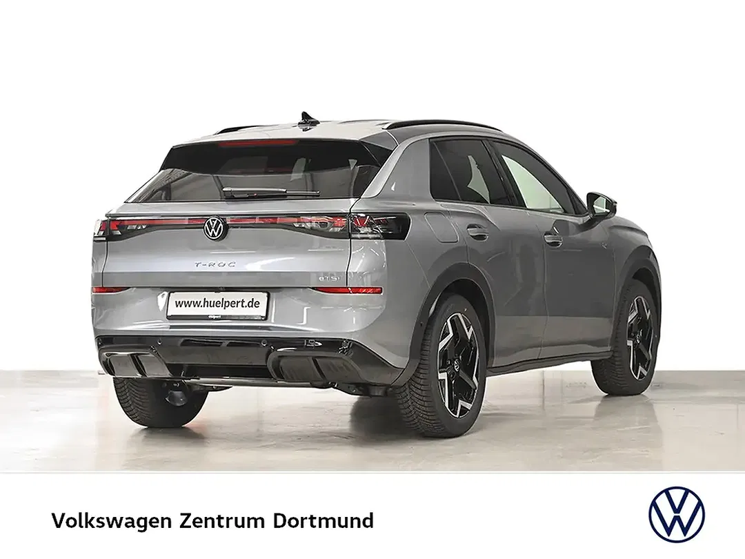 Volkswagen T-Roc - Thumbnail 2