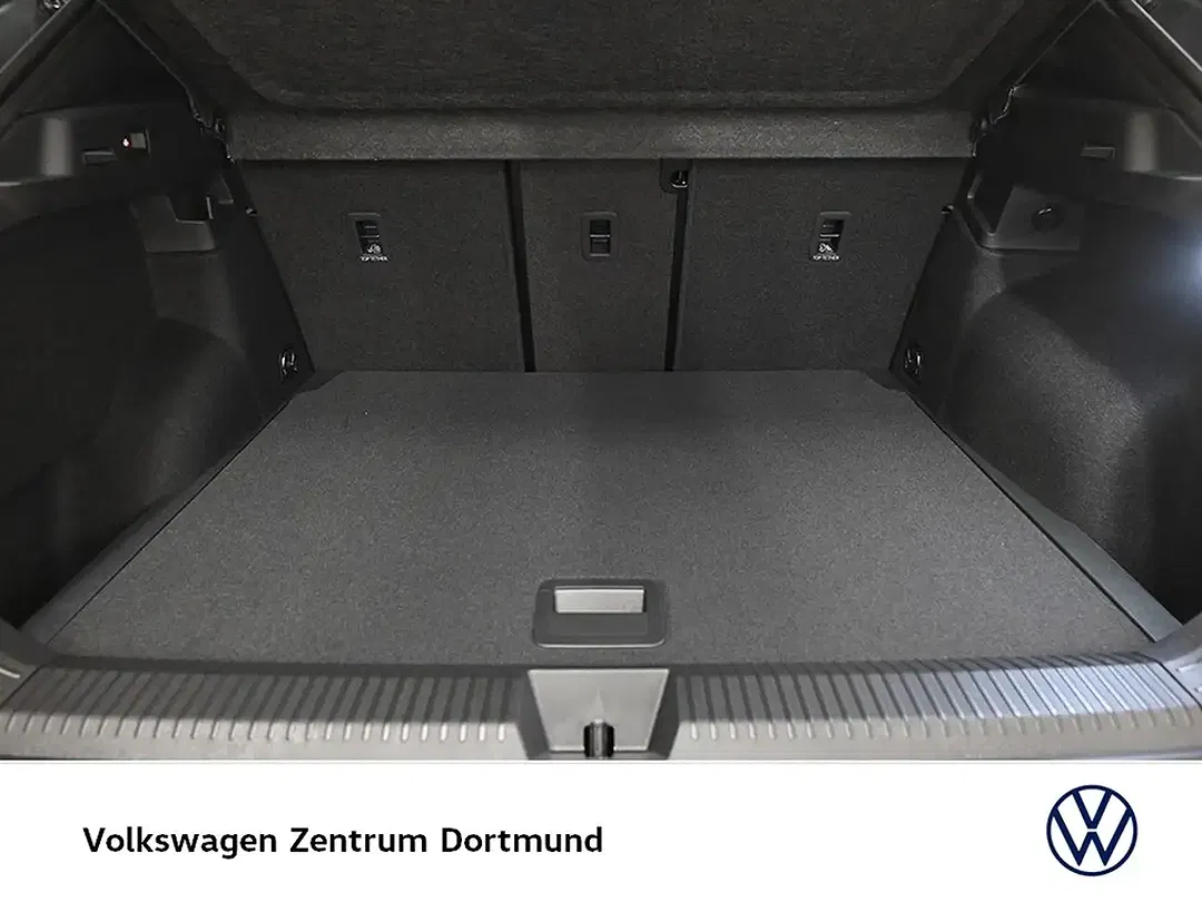 Volkswagen T-Roc - Thumbnail 8