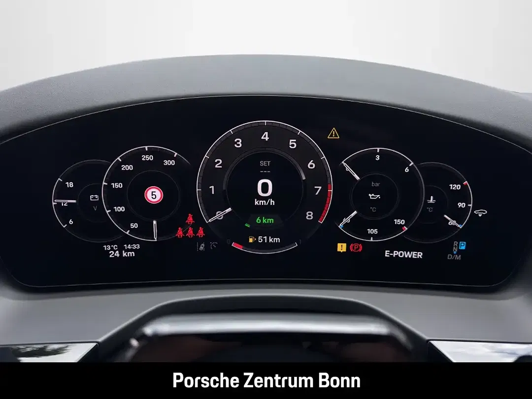 Porsche Panamera - Thumbnail 11