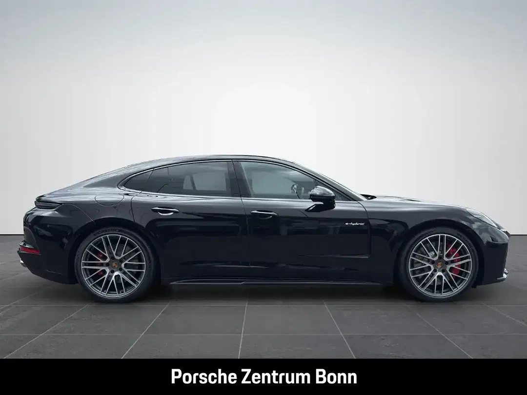 Porsche Panamera - Thumbnail 4