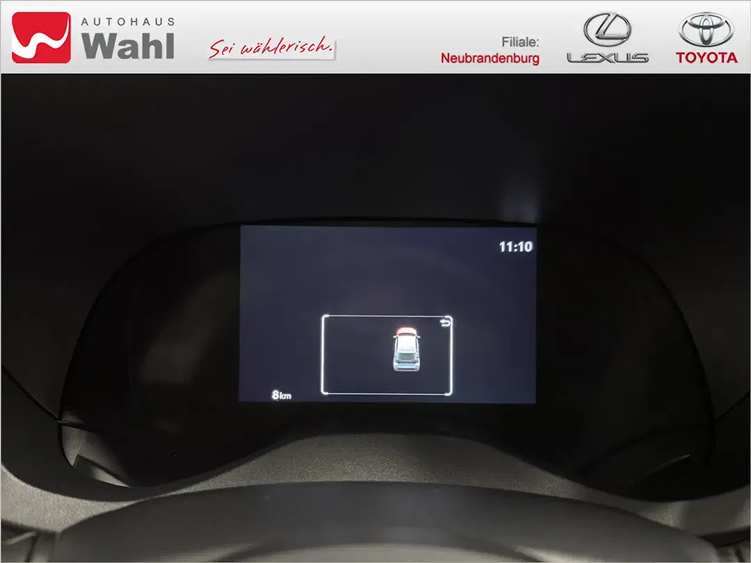 Toyota Yaris - Thumbnail 12