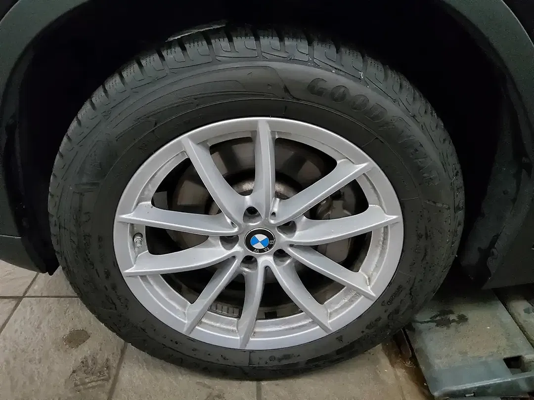 BMW X3 - Thumbnail 10