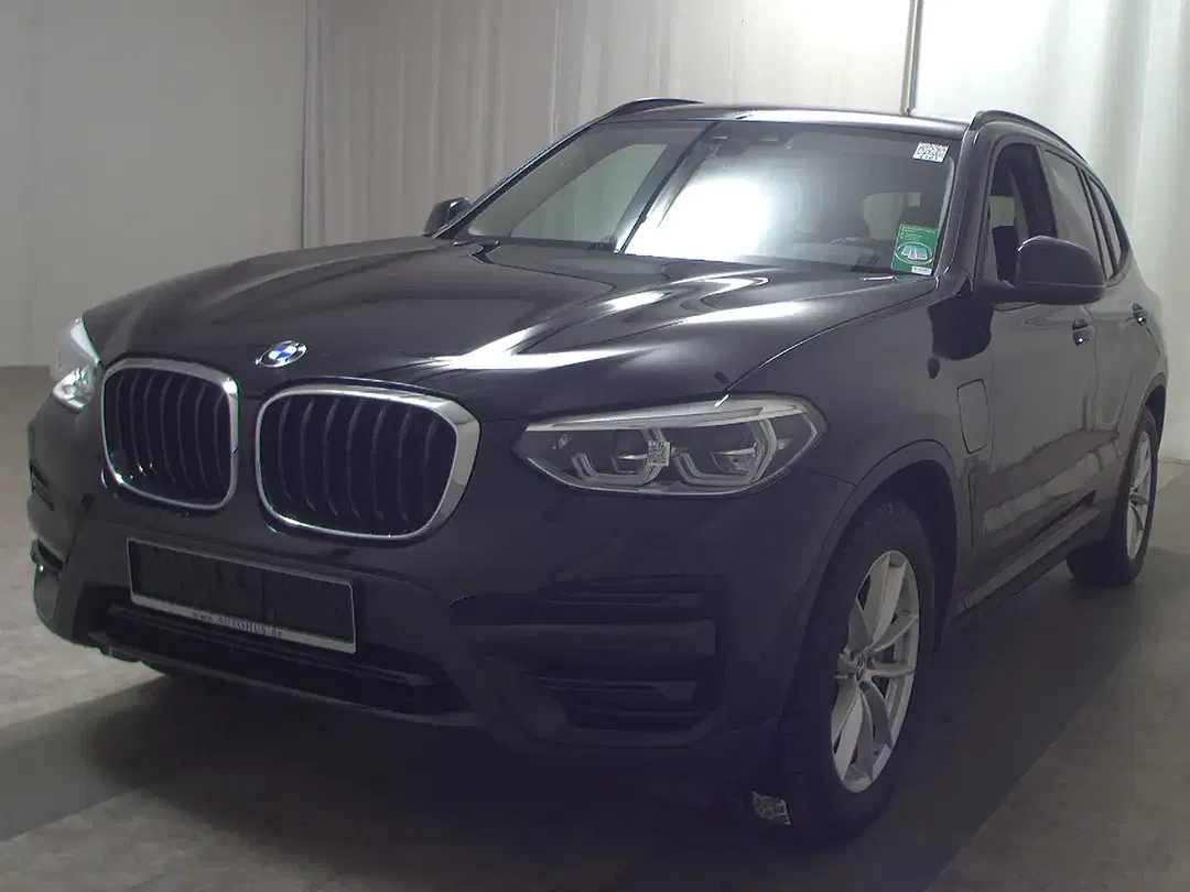 BMW X3 xDrive Advantage