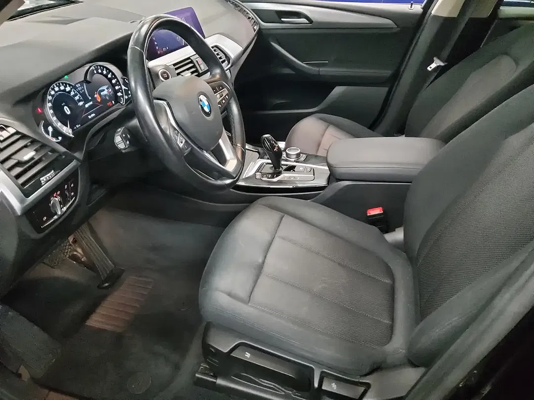 BMW X3 - Thumbnail 8
