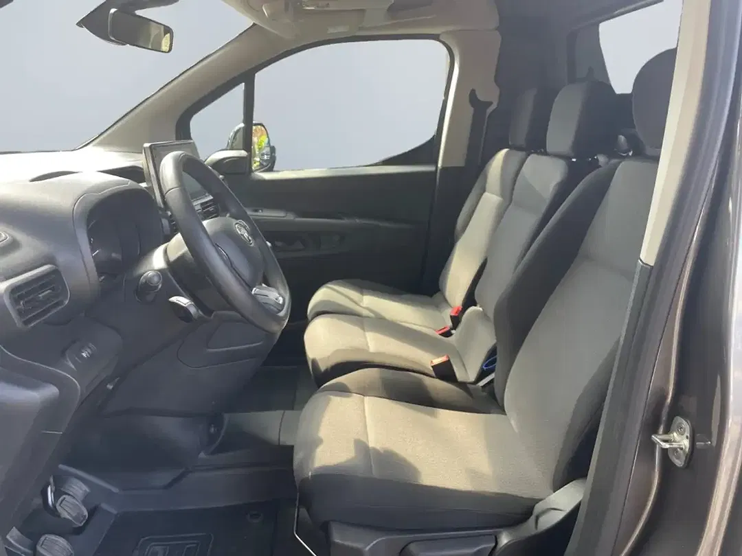 Toyota Proace City - Thumbnail 7
