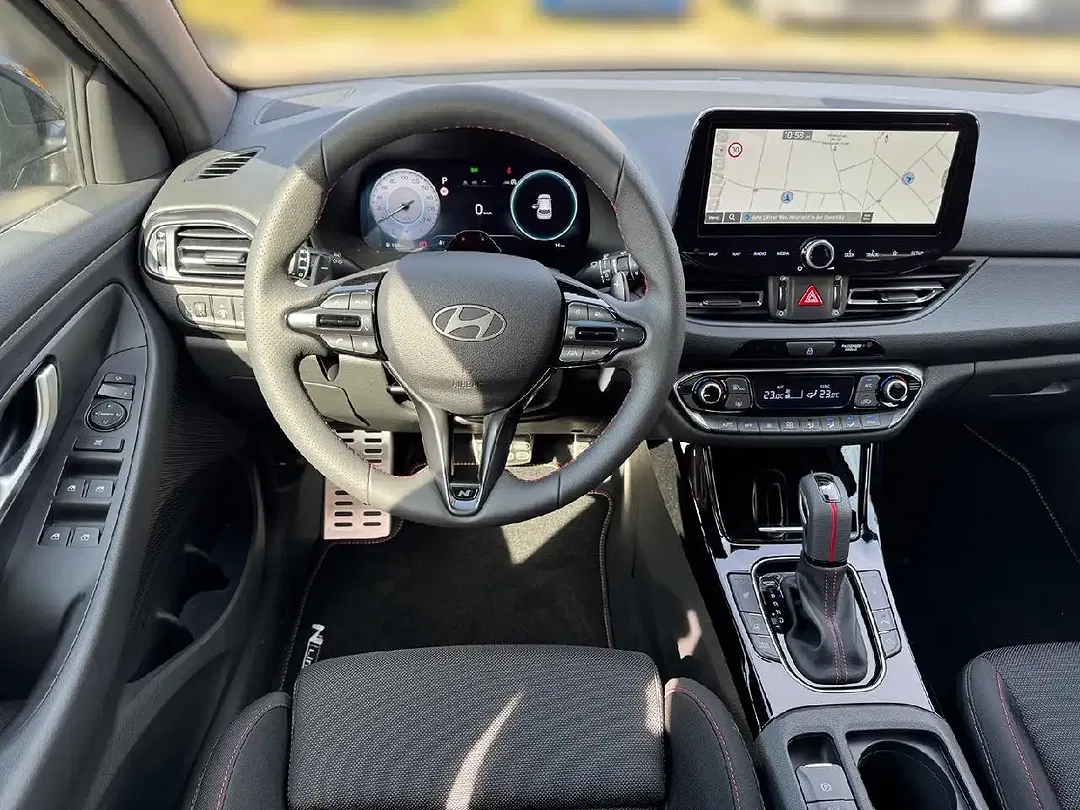 Hyundai i30 - Thumbnail 10