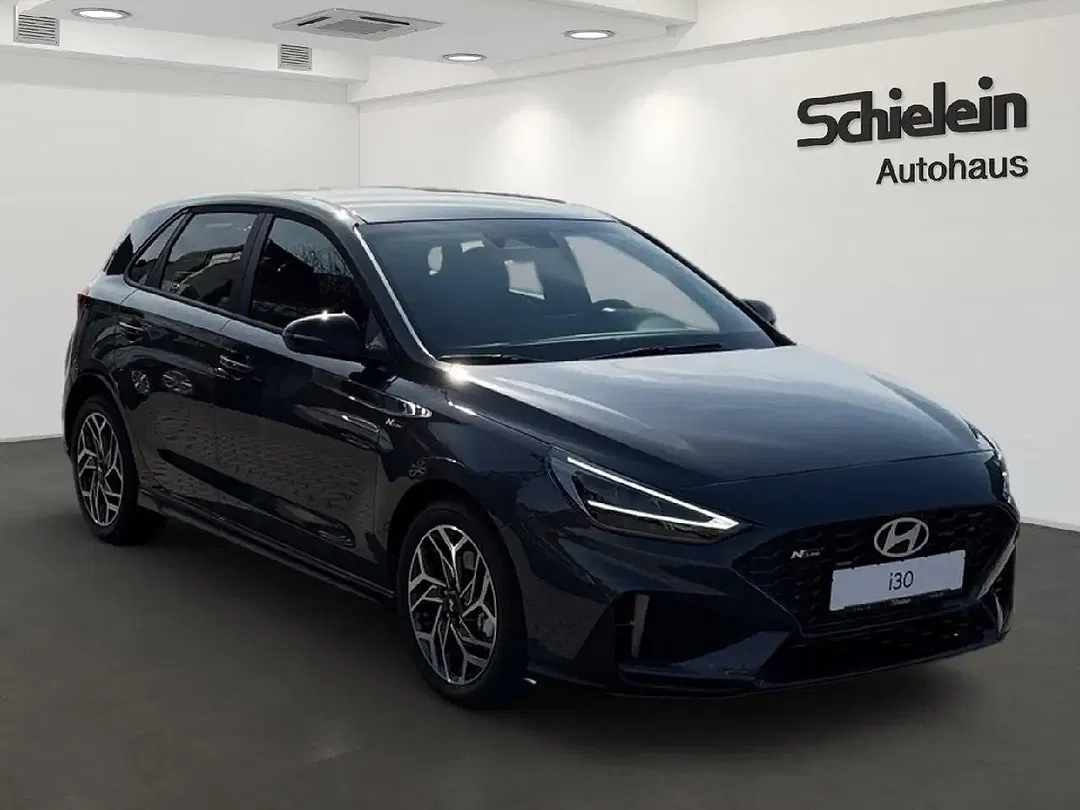 Hyundai i30 - Thumbnail 2