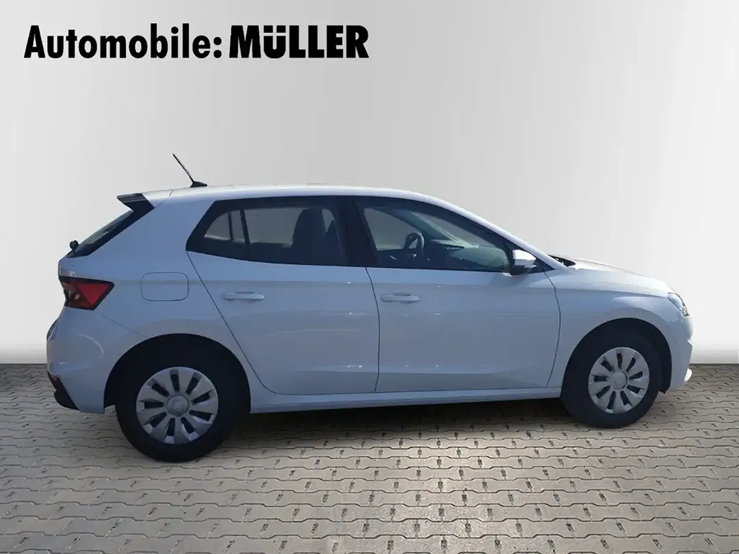 Skoda Fabia - Thumbnail 4