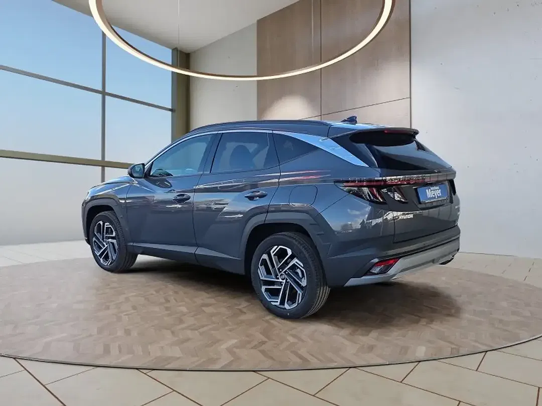 Hyundai TUCSON - Thumbnail 3