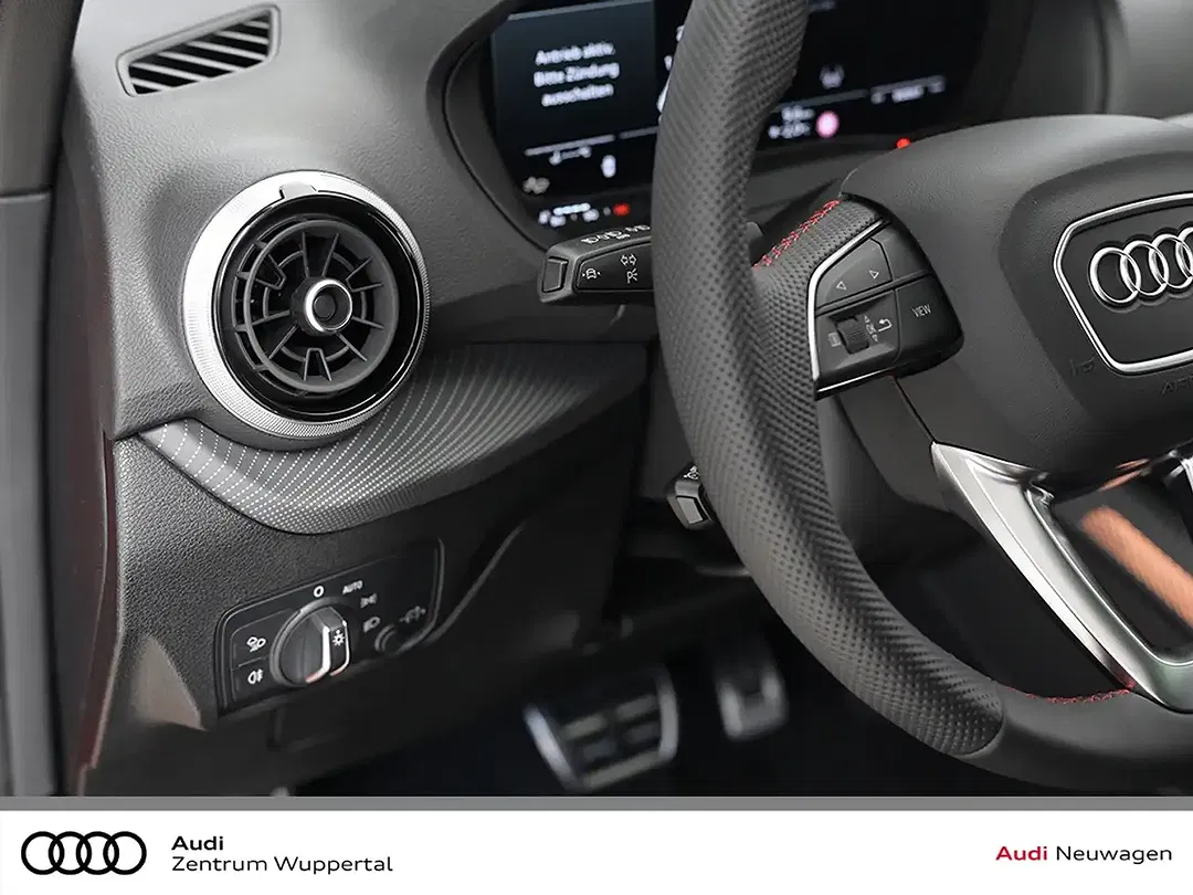 Audi SQ2 - Thumbnail 10