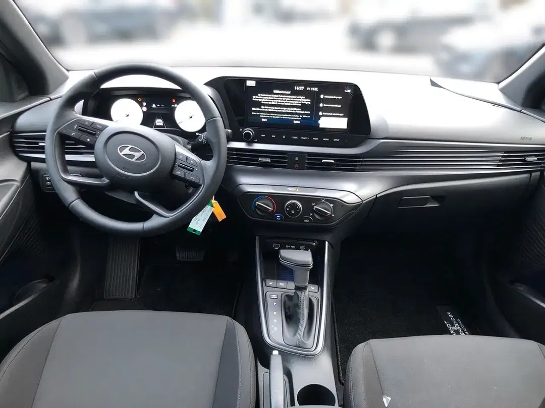 Hyundai i20 - Thumbnail 11