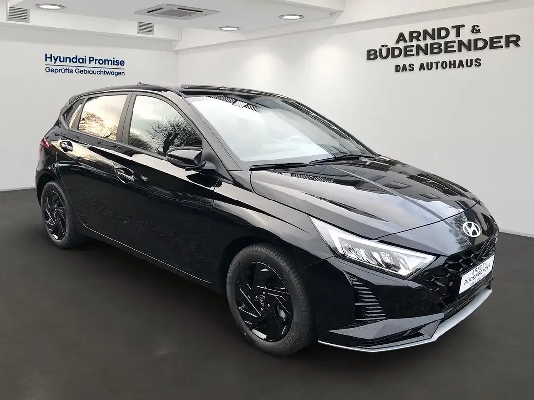 Hyundai i20 - Thumbnail 2