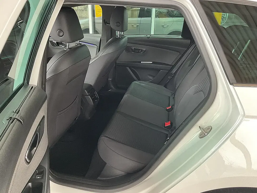 SEAT Leon - Thumbnail 9