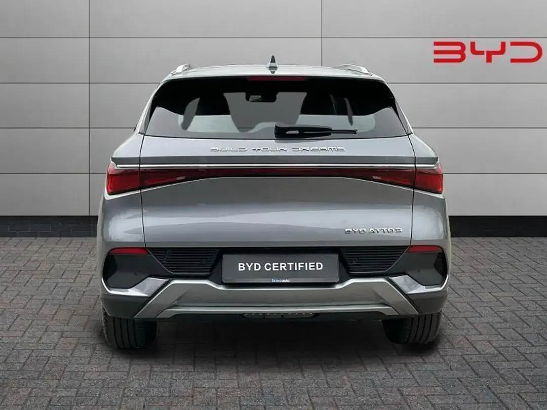 BYD Atto 3 - Thumbnail 5