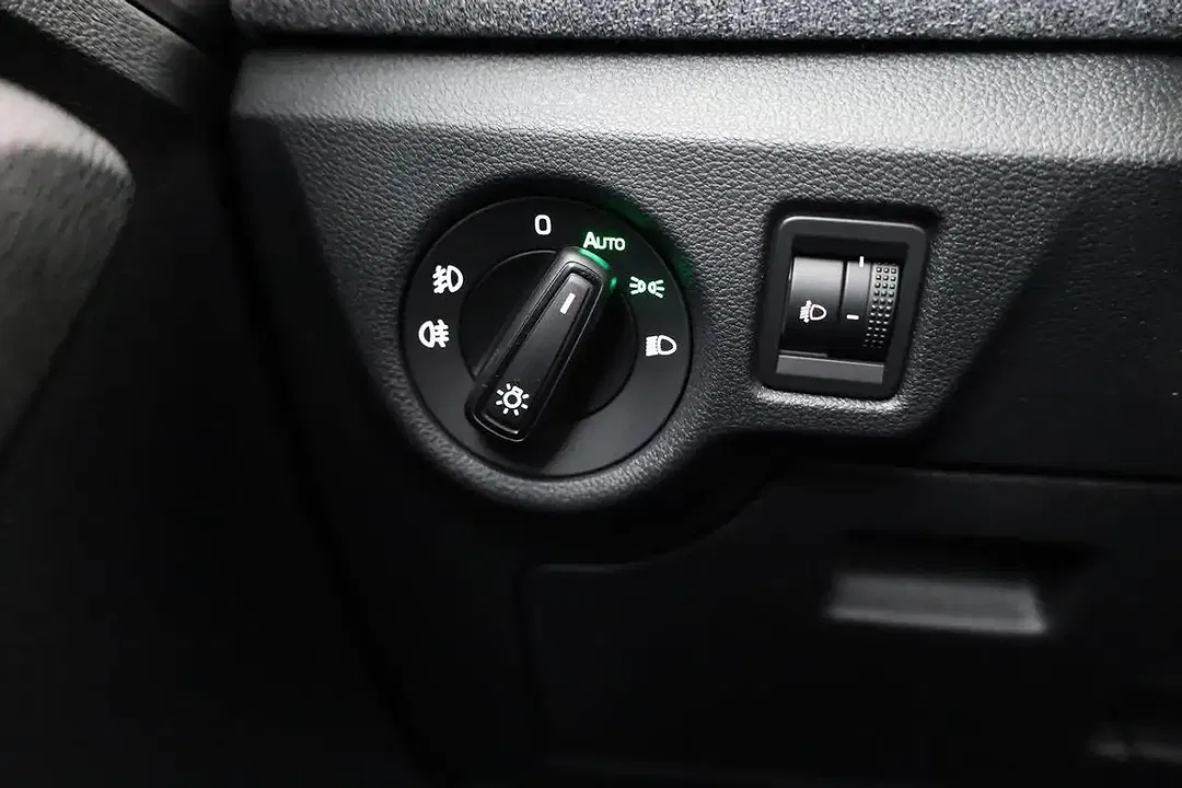 Skoda Kamiq - Thumbnail 9