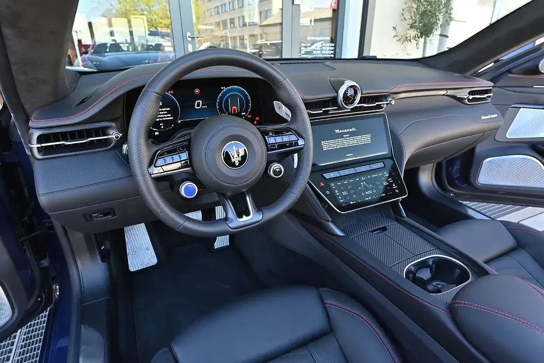 Maserati GranCabrio - Thumbnail 8