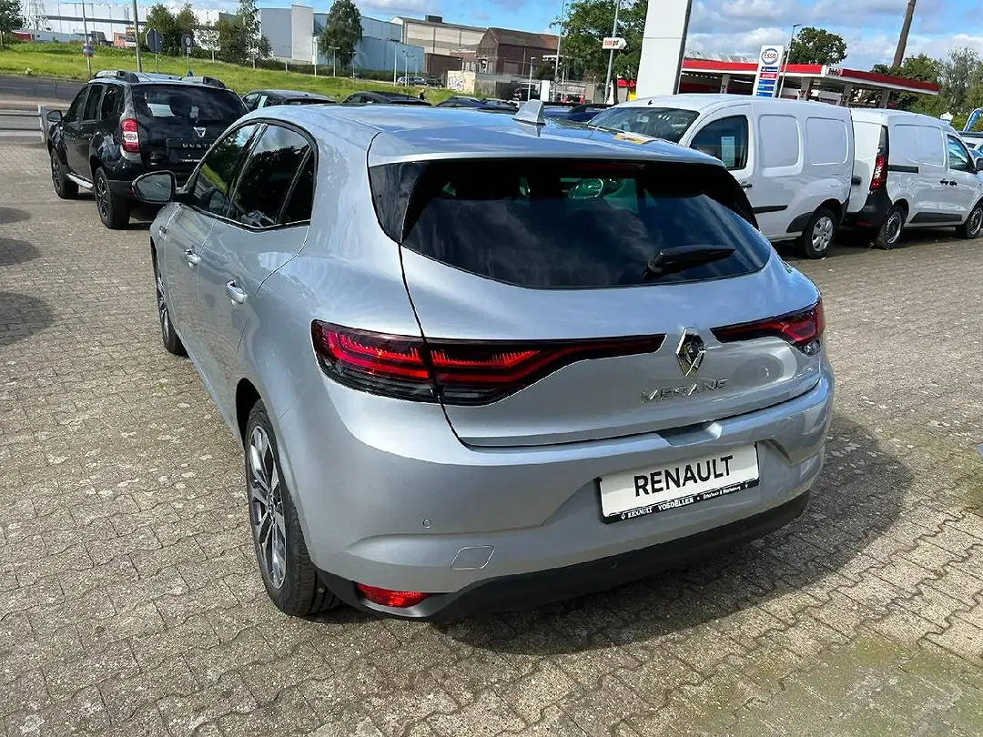 Renault Megane - Thumbnail 3