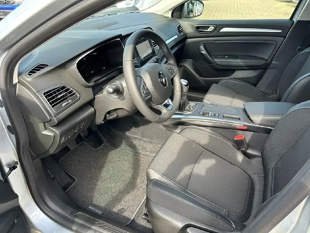 Renault Megane - Thumbnail 9
