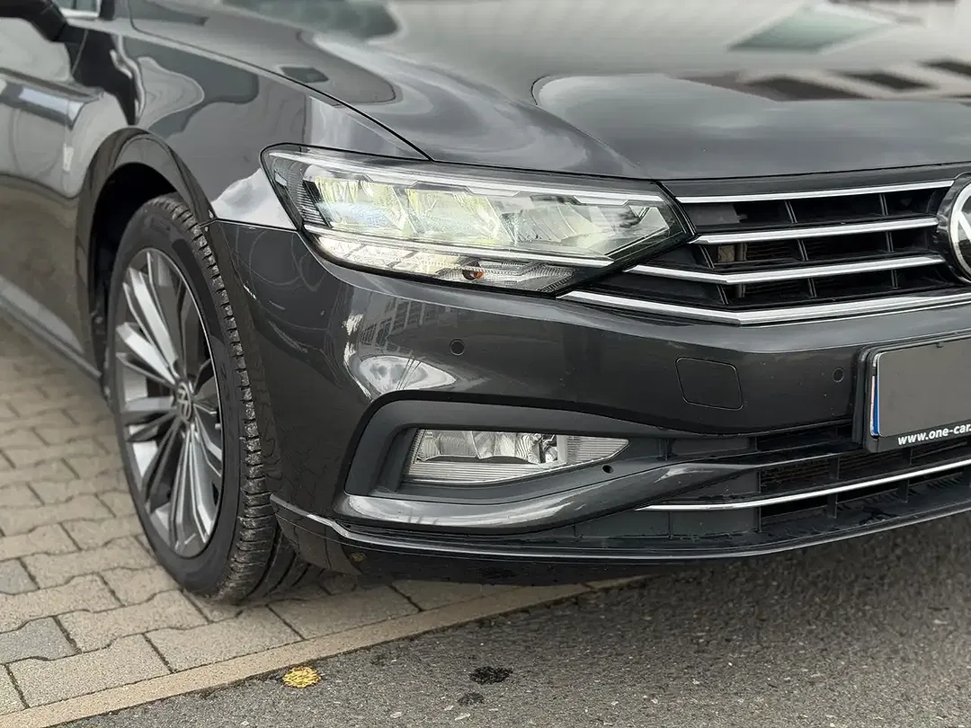 Volkswagen Passat Variant - Thumbnail 7