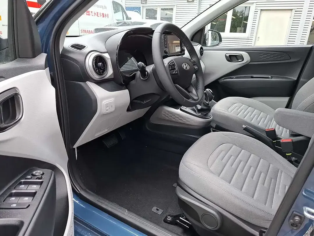 Hyundai i10 - Thumbnail 7