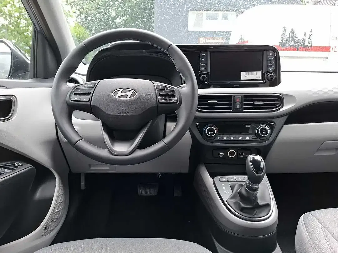Hyundai i10 - Thumbnail 8
