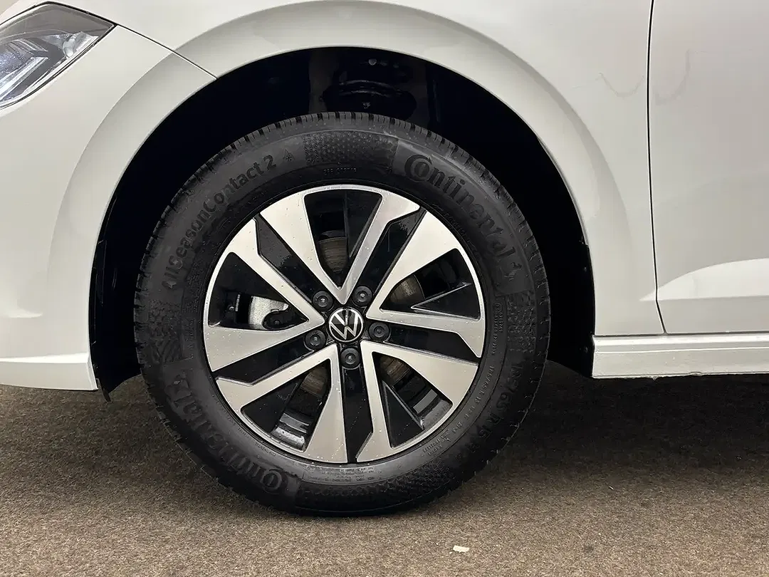 Volkswagen Polo - Thumbnail 7