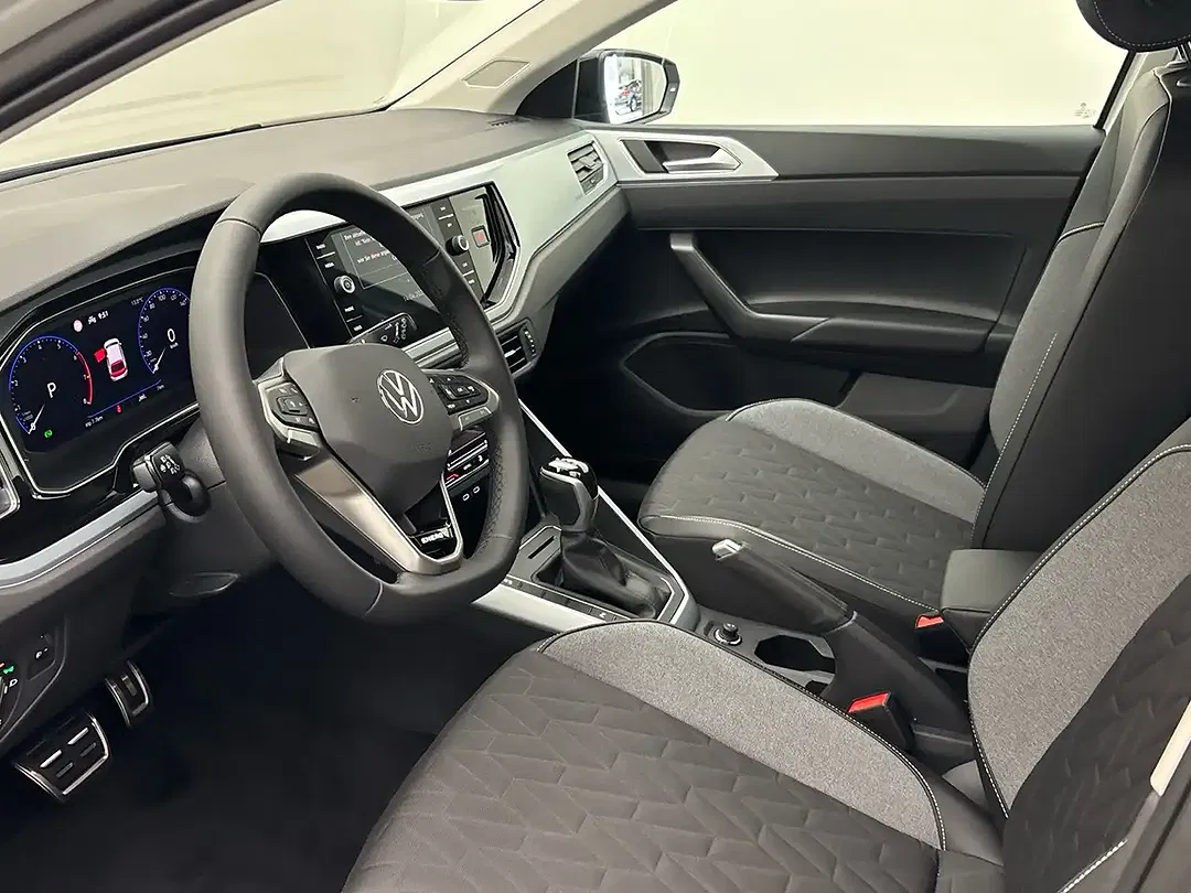 Volkswagen Polo - Thumbnail 9