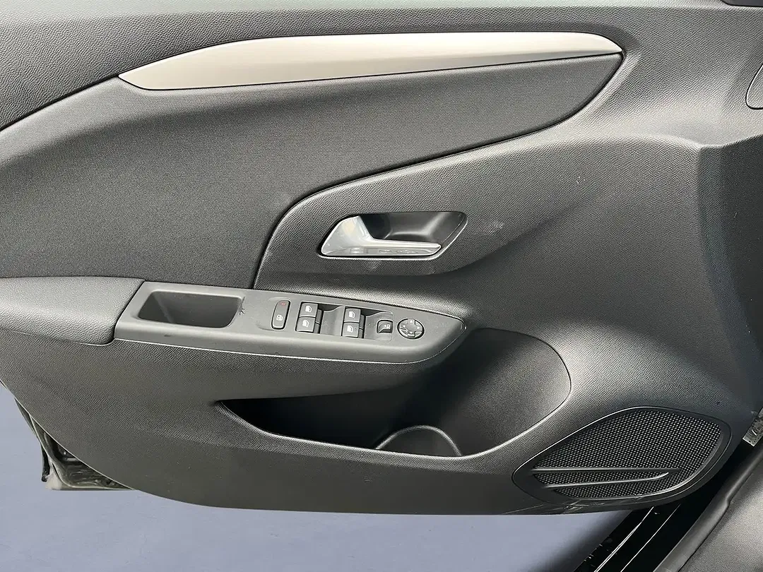 Opel Corsa - Thumbnail 14