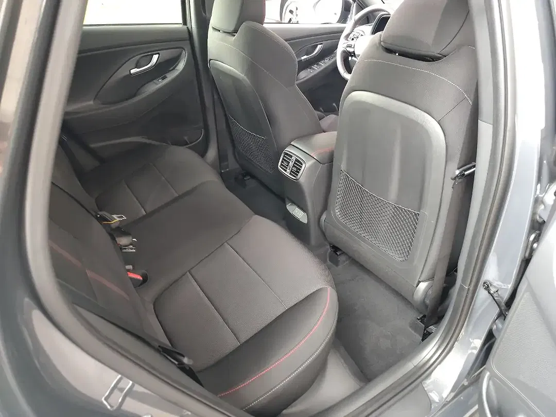 Hyundai i30 - Thumbnail 10