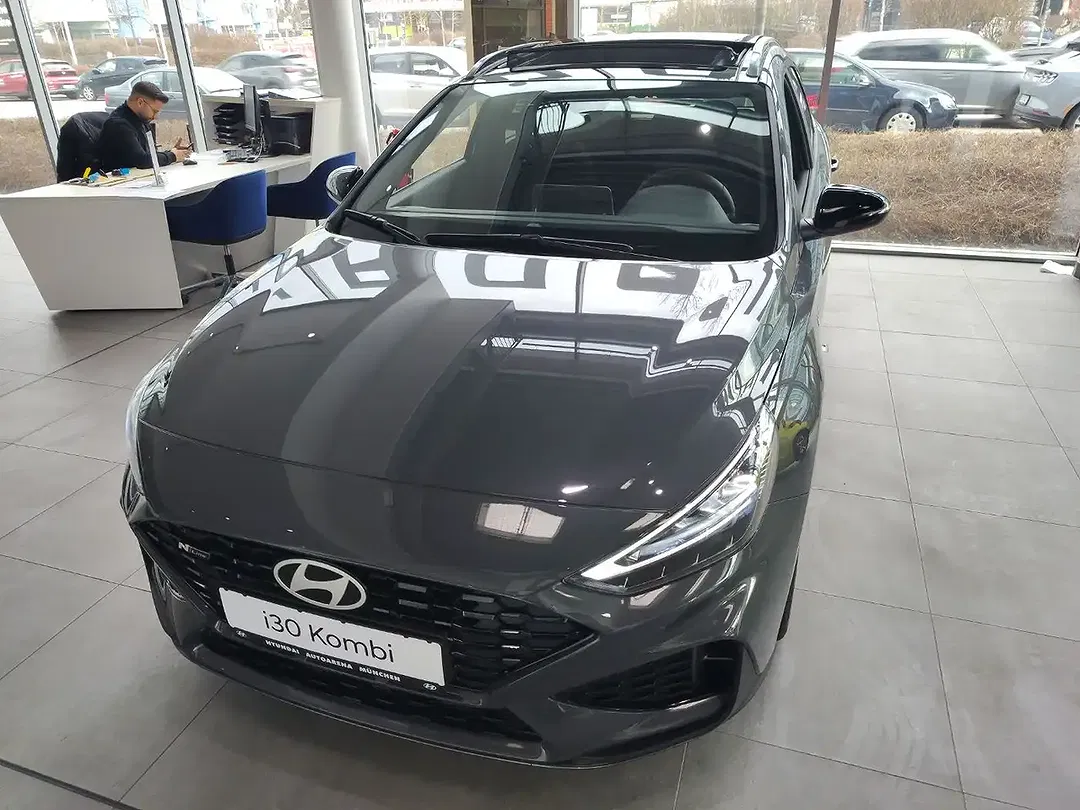 Hyundai i30 - Thumbnail 3
