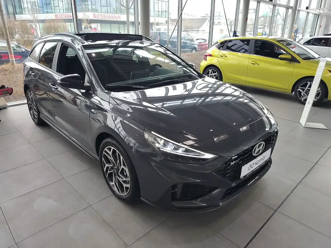 Hyundai i30 - Thumbnail 4