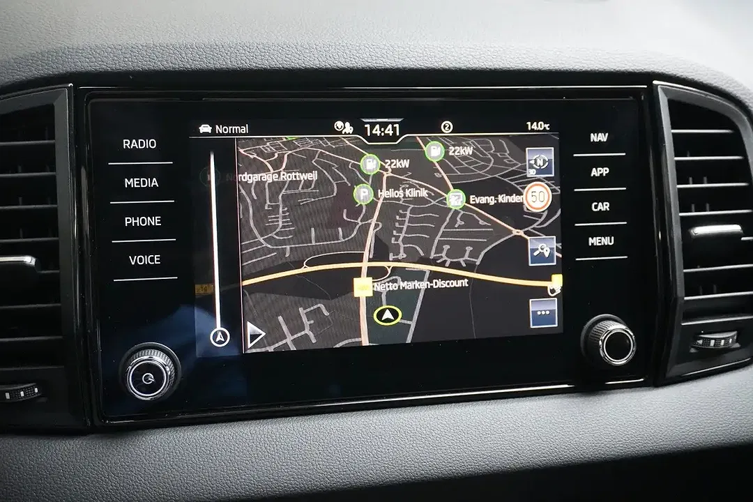 Skoda Karoq - Thumbnail 15