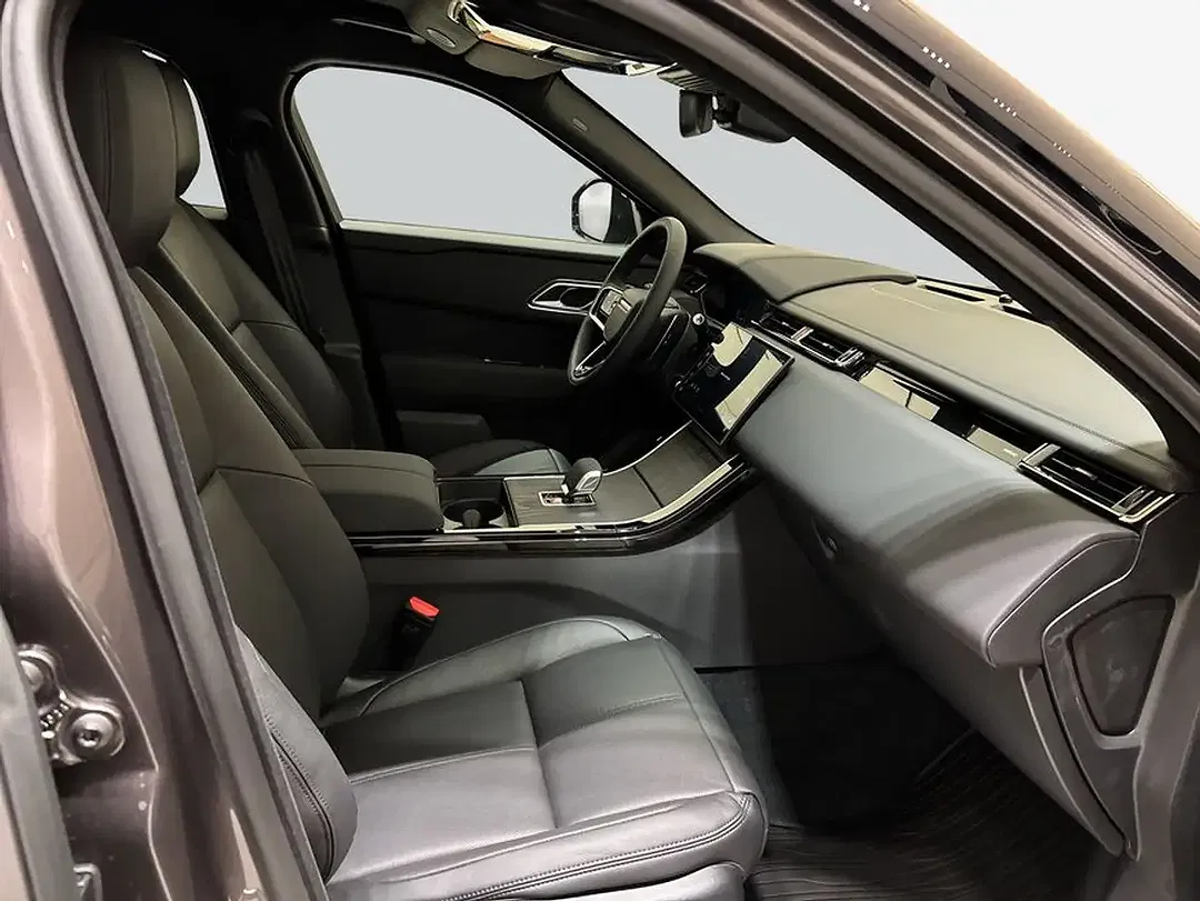Land Rover Range Rover Velar - Thumbnail 3