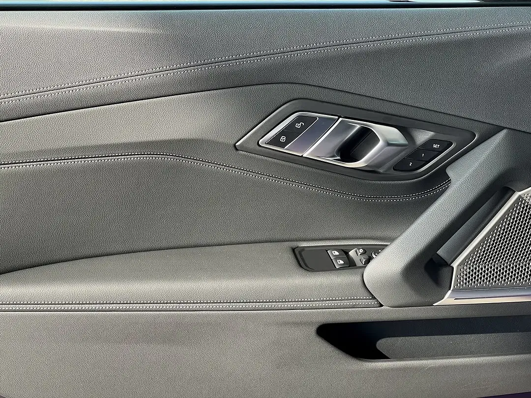 BMW Z4 - Thumbnail 13