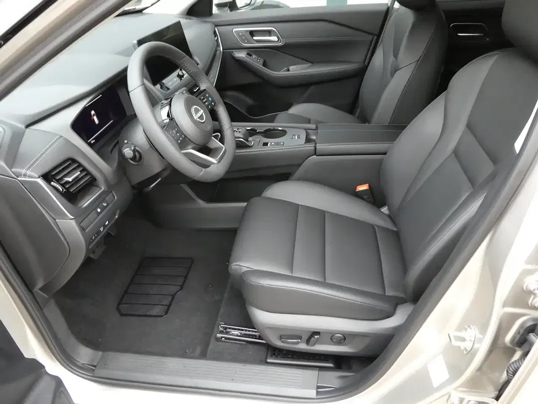 Nissan X-Trail - Thumbnail 7