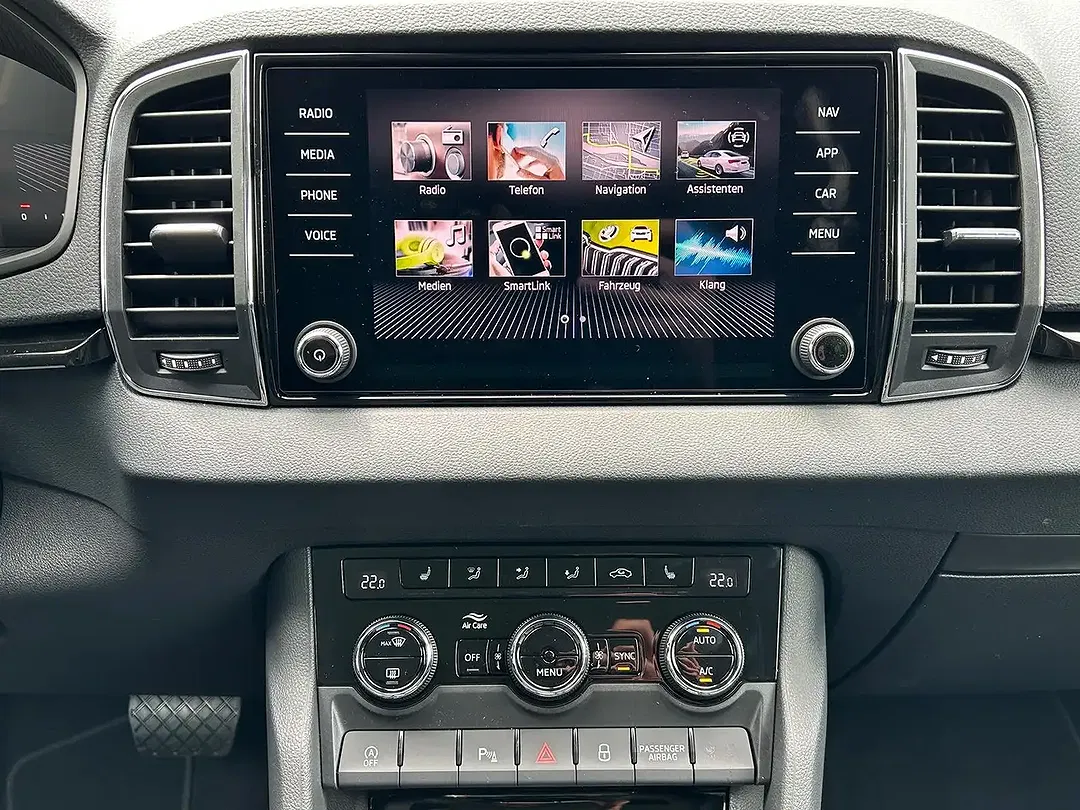 Skoda Karoq - Thumbnail 10