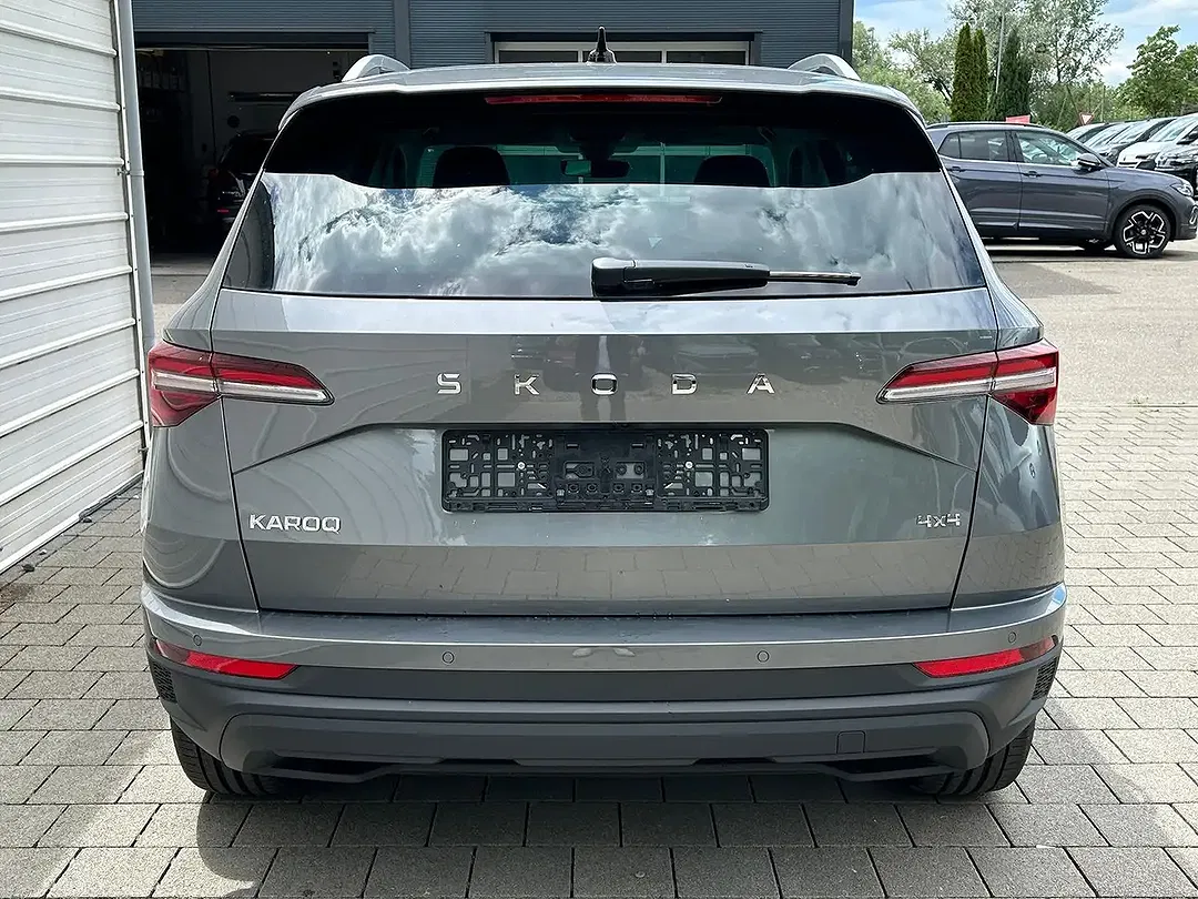 Skoda Karoq - Thumbnail 5