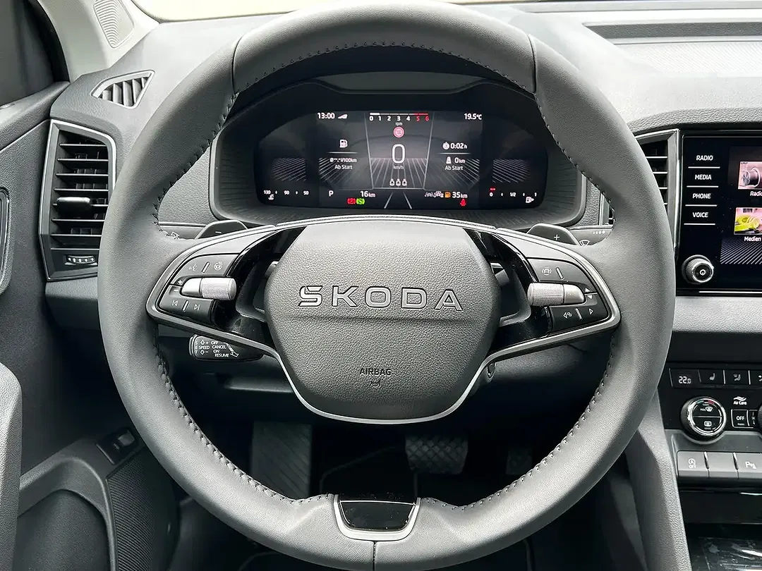 Skoda Karoq - Thumbnail 9