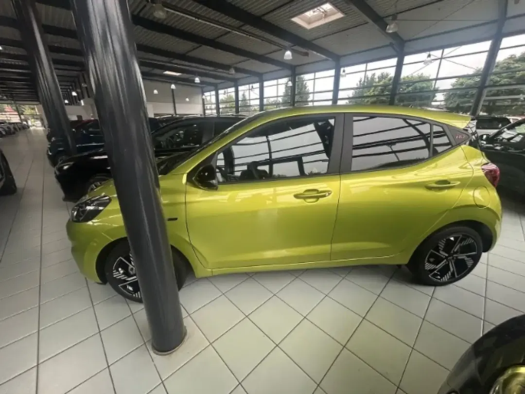 Hyundai i10 - Thumbnail 3