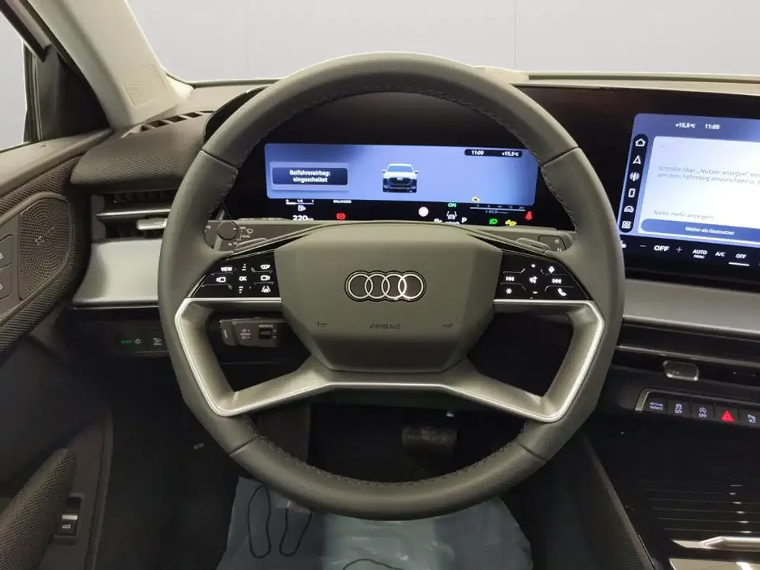 Audi Q3 - Thumbnail 9