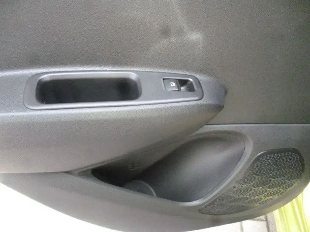 Hyundai i10 - Thumbnail 10