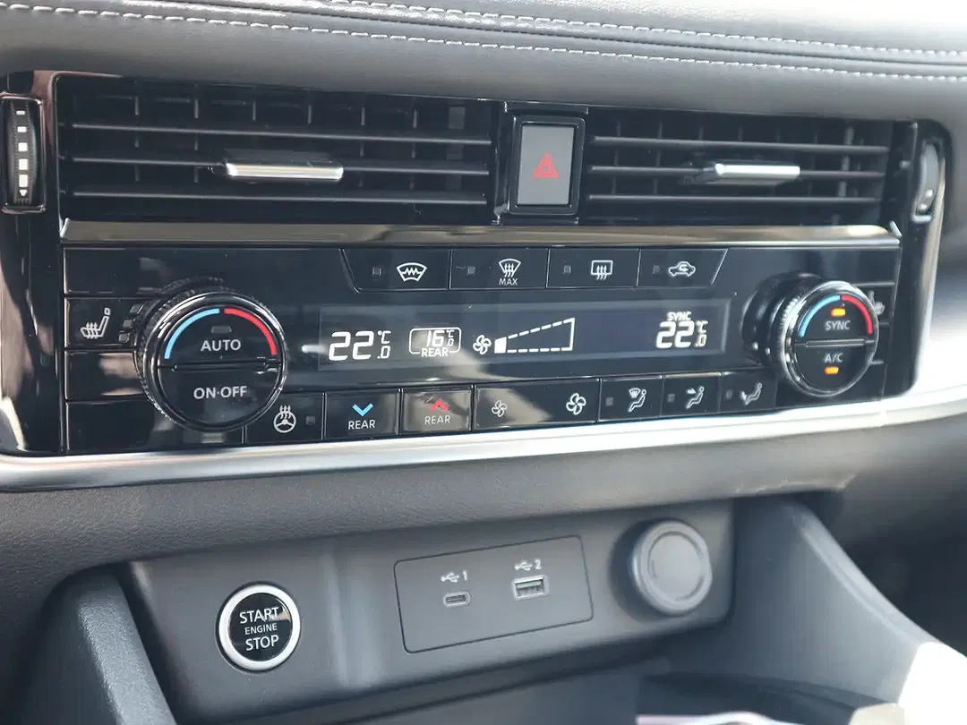 Nissan X-Trail - Thumbnail 12